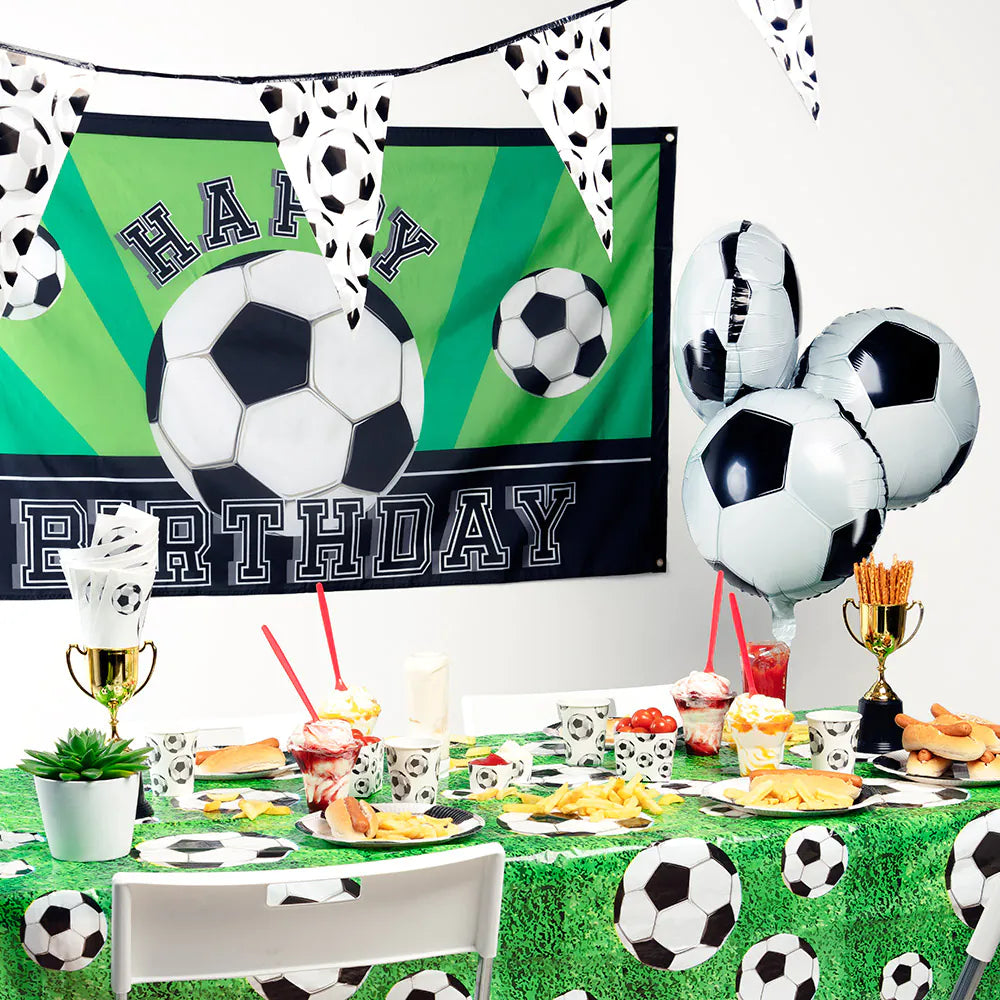 PE Tischdecke Football – Fußball Partydeko grün mit Bällen 120x180 cm 2